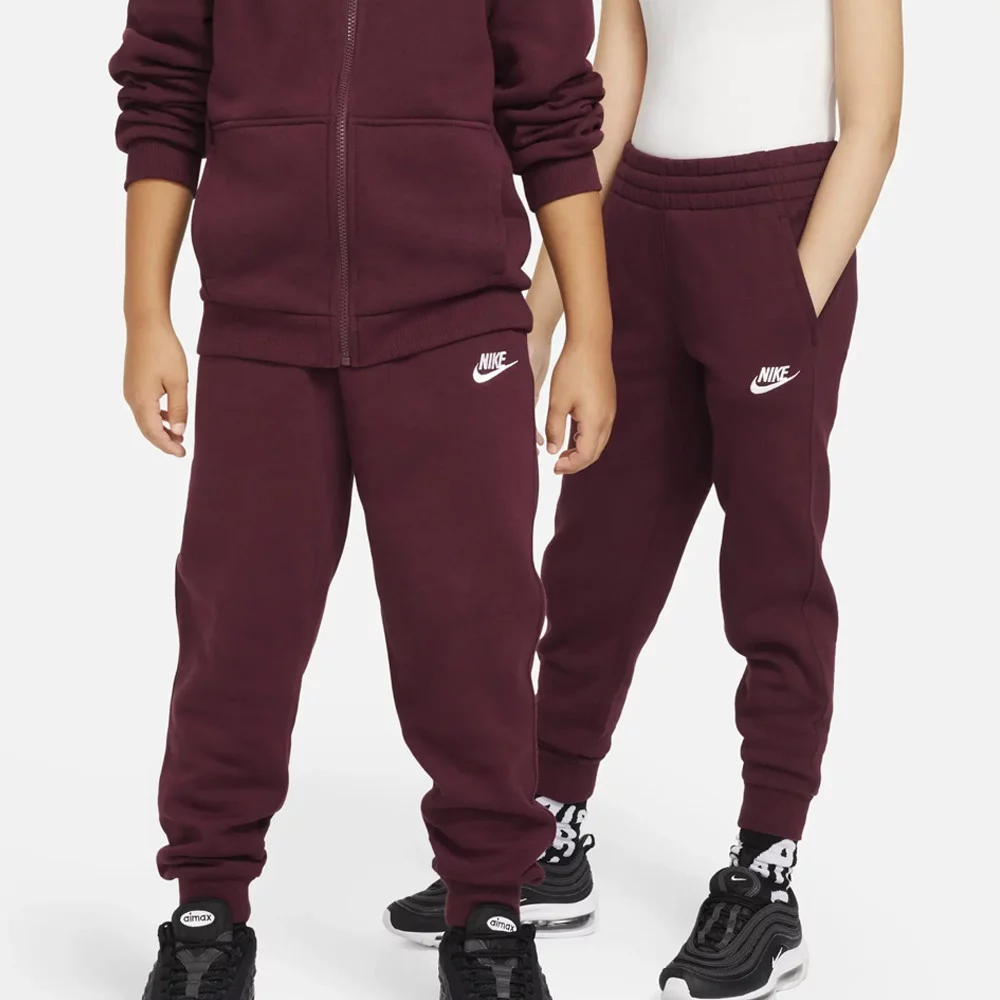 Nike Sportswear Club Fleece Older Kids' Joggers
