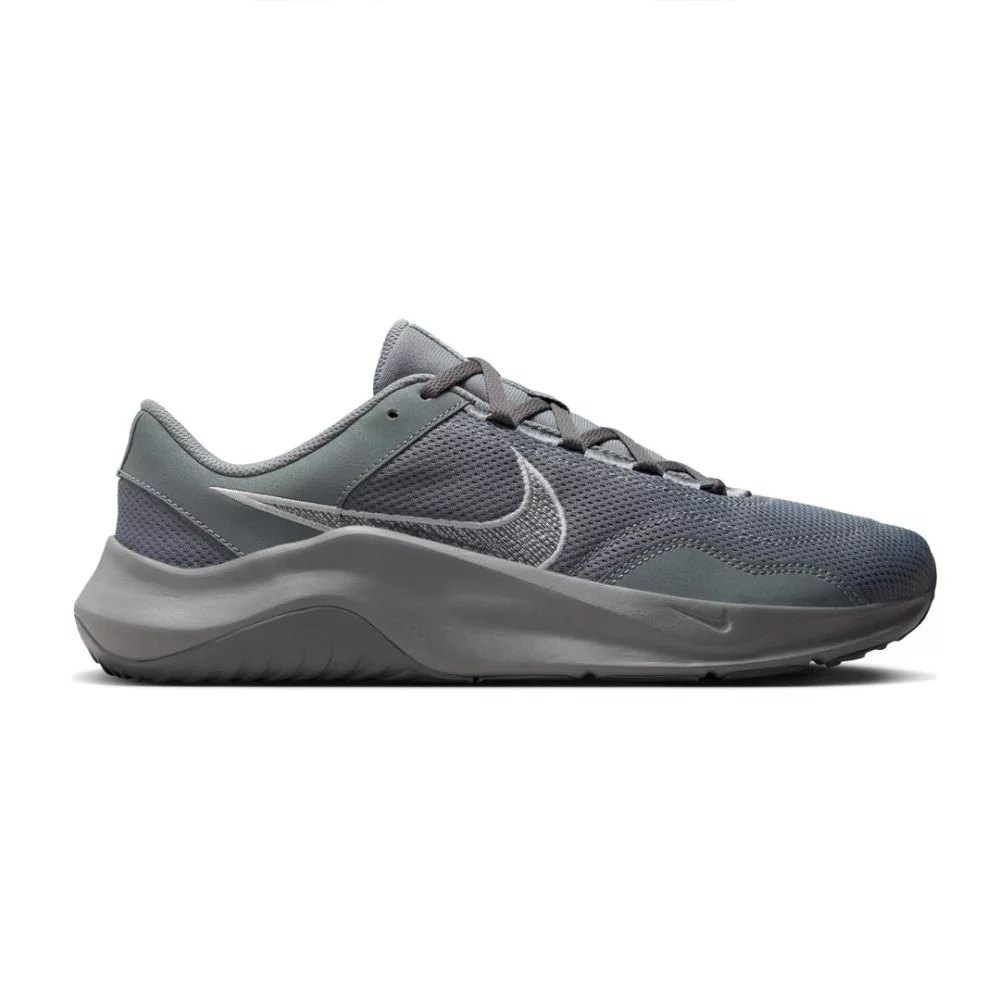 Nike Legend Essential 3