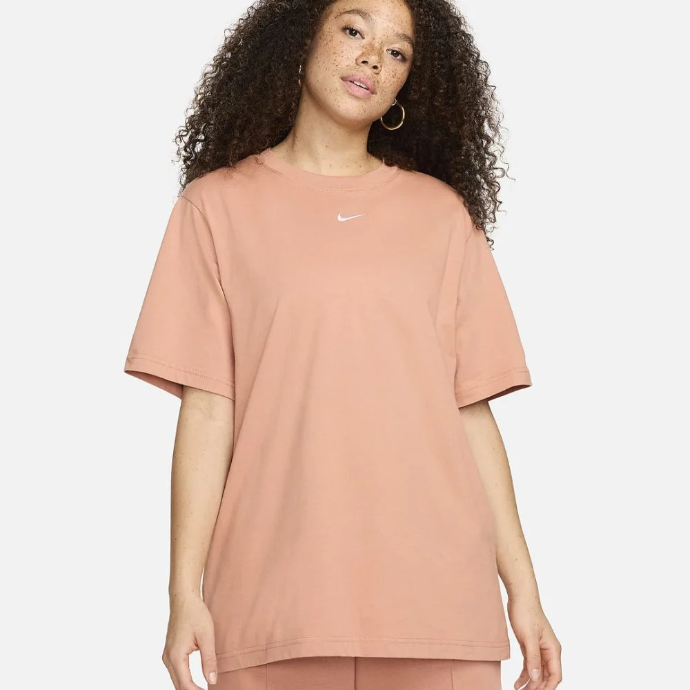 Nike Sportswear Essential Women's T-Shirt