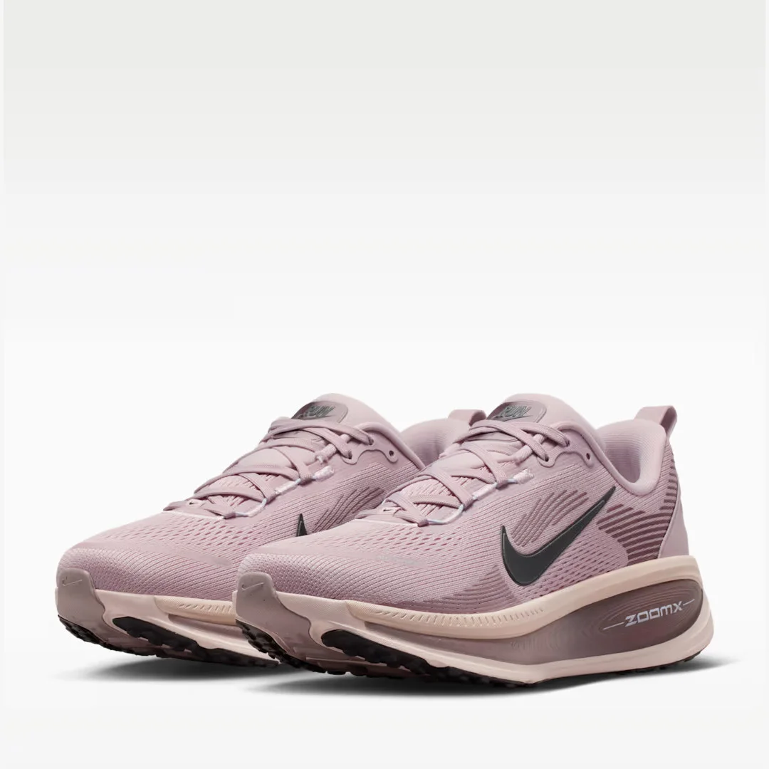 Nike Women's Vomero 18